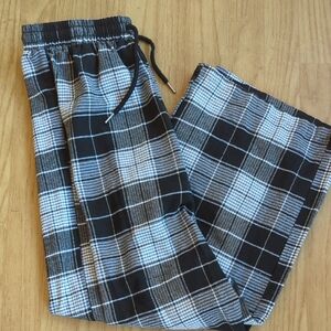 Plaid Black and White Women's Pants